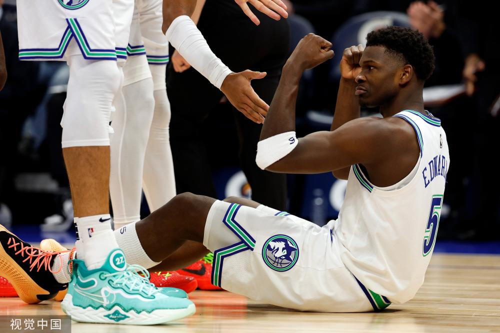 哈维感慨万 哈维感慨万